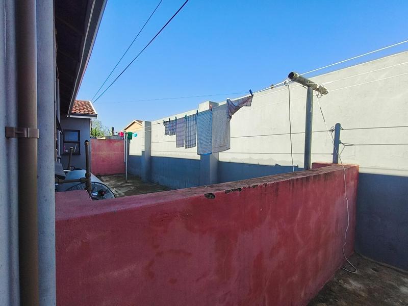 To Let 2 Bedroom Property for Rent in Mthata Eastern Cape